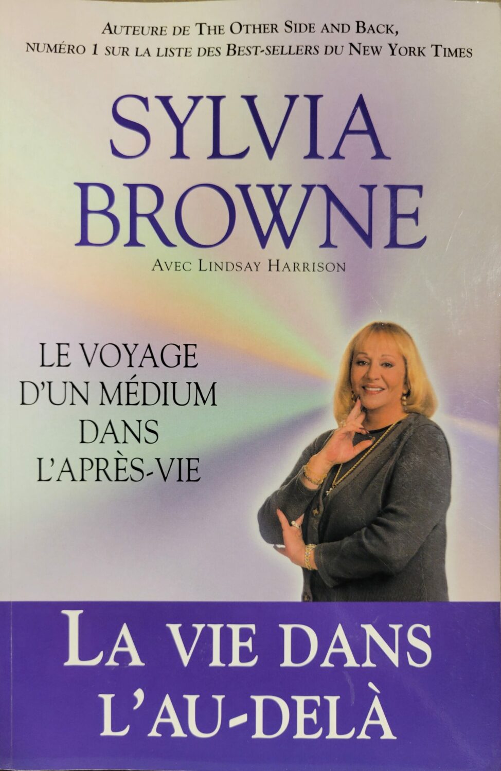 Couverture de La vie dans l’au-delà : Le voyage d’un medium dans l’après-vie