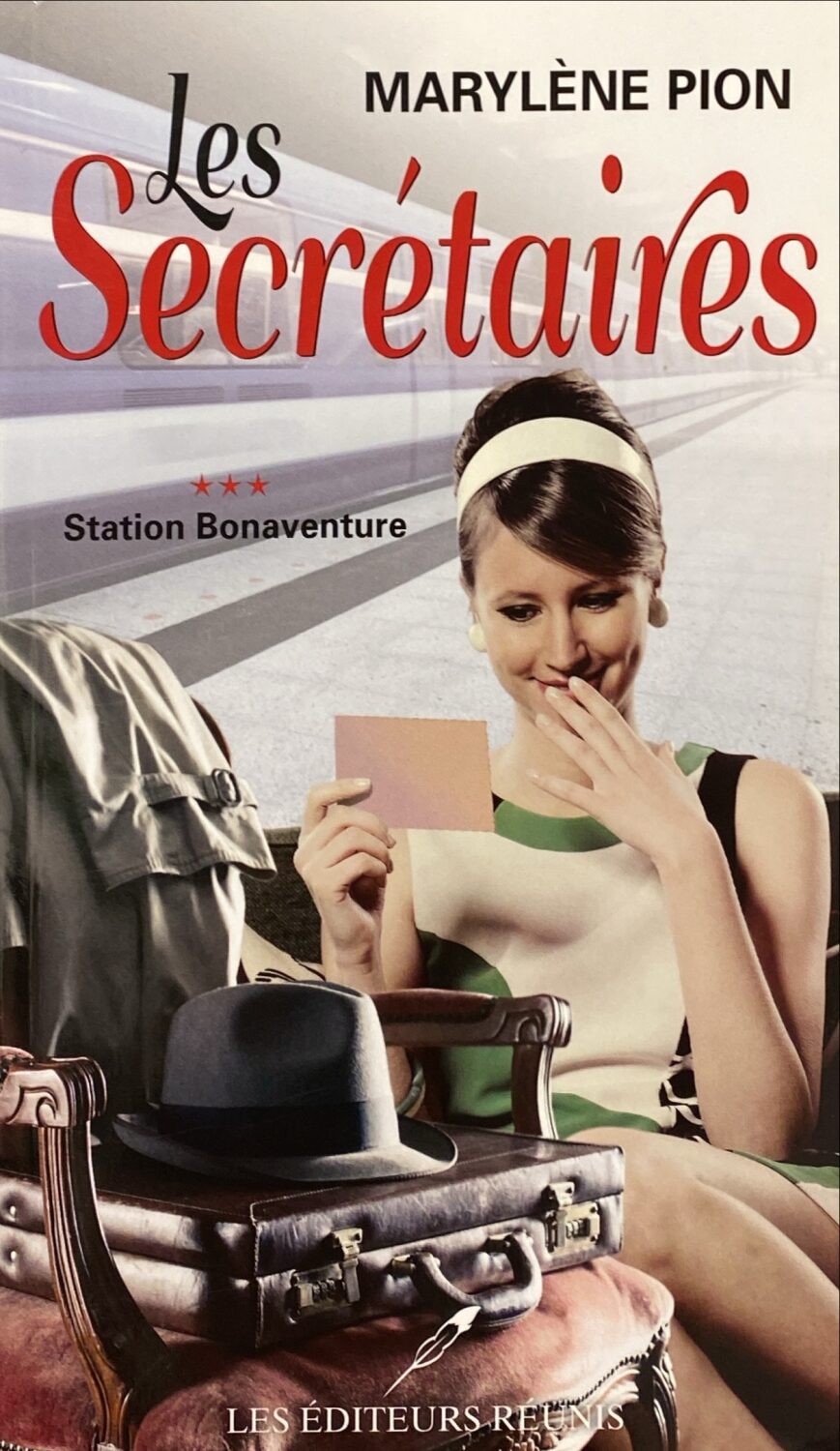 Couverture de Les secrétaires Tome 3 : Station Bonaventure