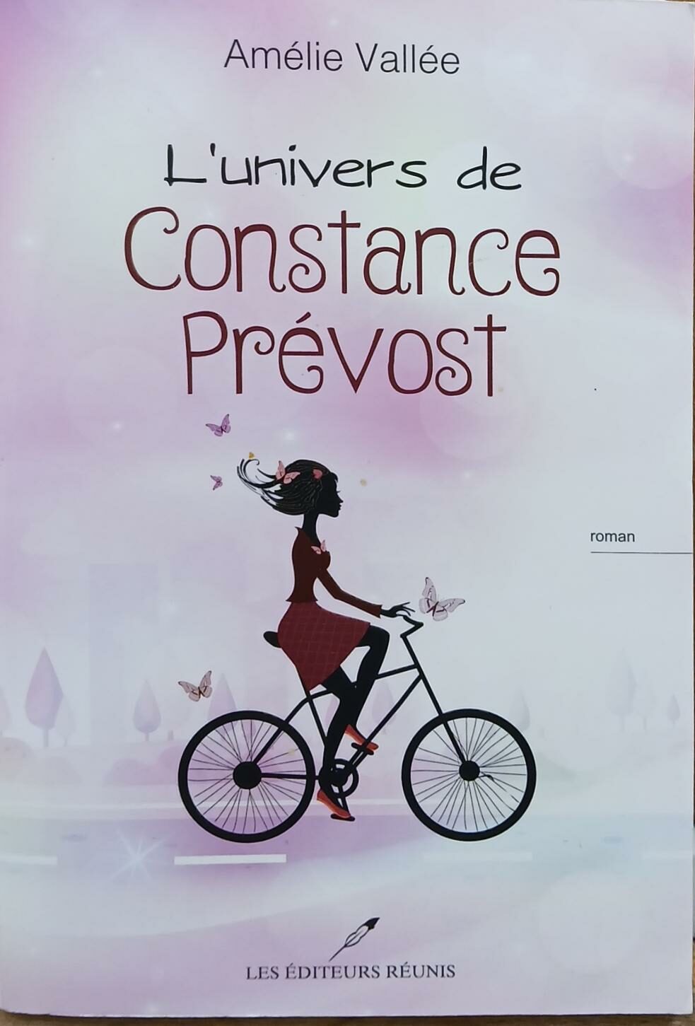 Couverture de L'univers de Constance Prévost