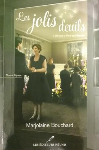 Couverture de Les jolis deuils Tome 1 : Retour à Port-aux-Esprits