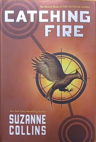 Couverture de The Hunger Games Book 2 : Catching Fire