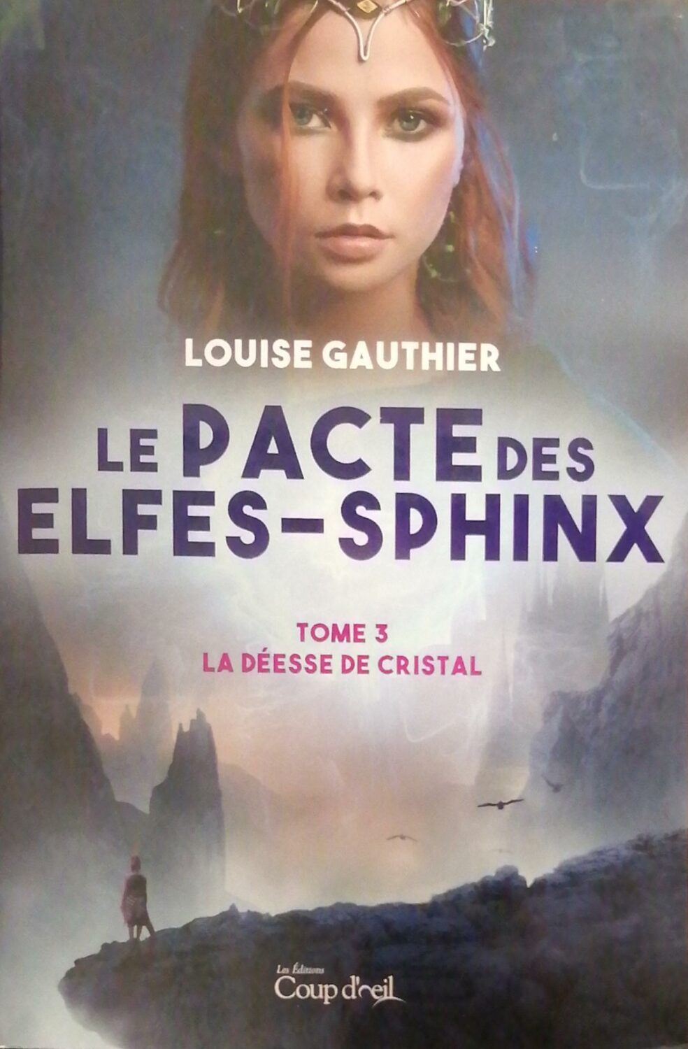 Couverture de Le pacte des elfes-sphinx Tome 3 : La déesse de cristal
