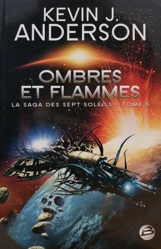 Couverture de La saga des sept soleils Tome 5 : Ombres et flammes
