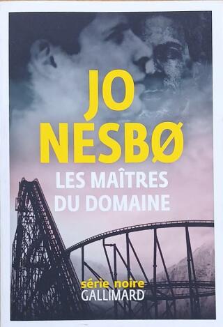 Couverture de Les maîtres du domaine
