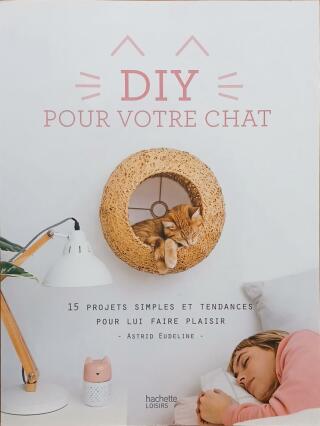 Couverture de DIY pour votre chat : 15 projets simples et tendances pour lui faire plaisir