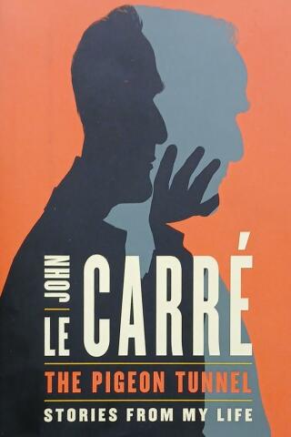 Couverture de The Pigeon Tunnel: Stories from my Life