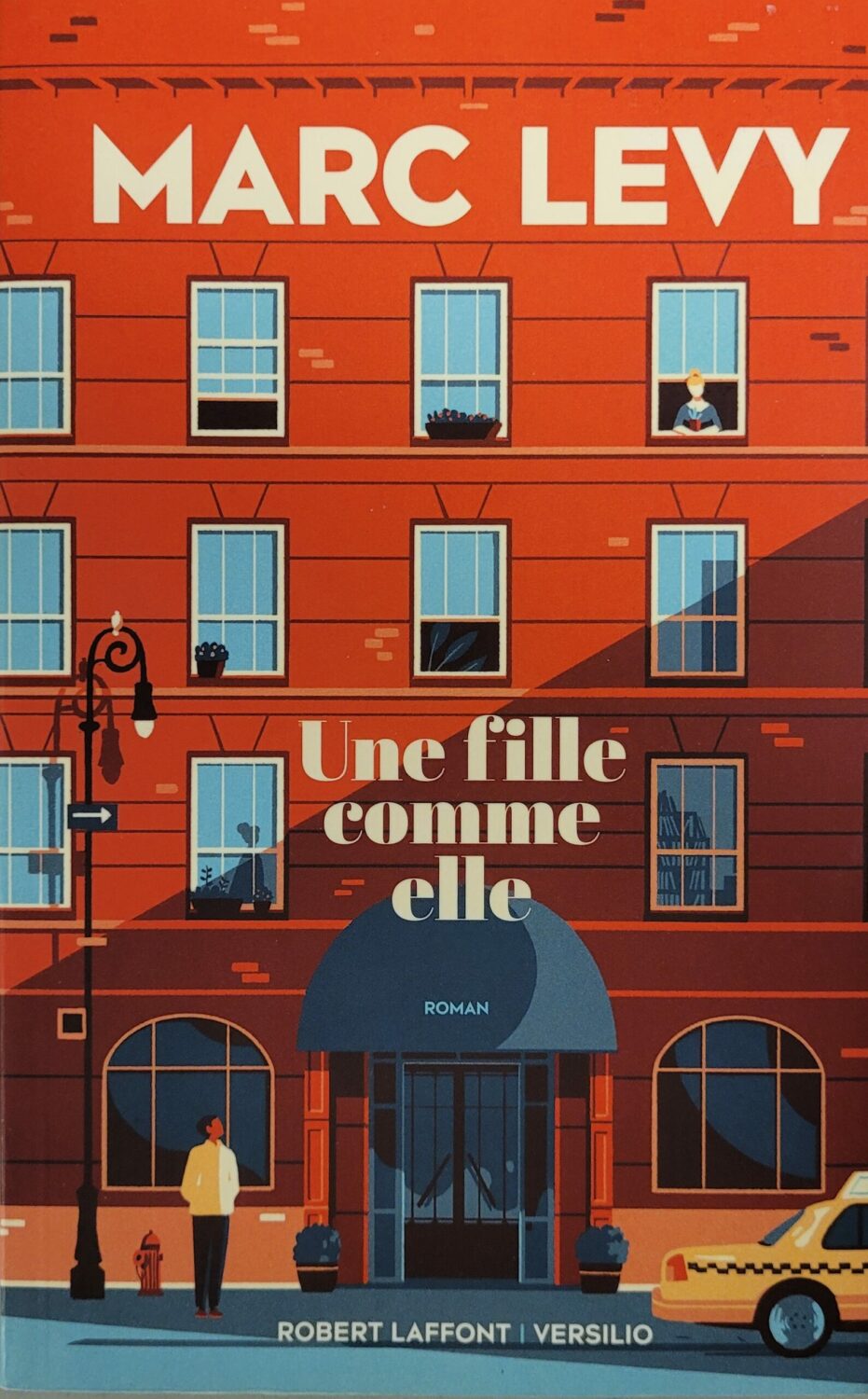 Couverture de Une fille comme elle